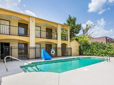 Rodeway Inn Montgomery Exteriér fotografie