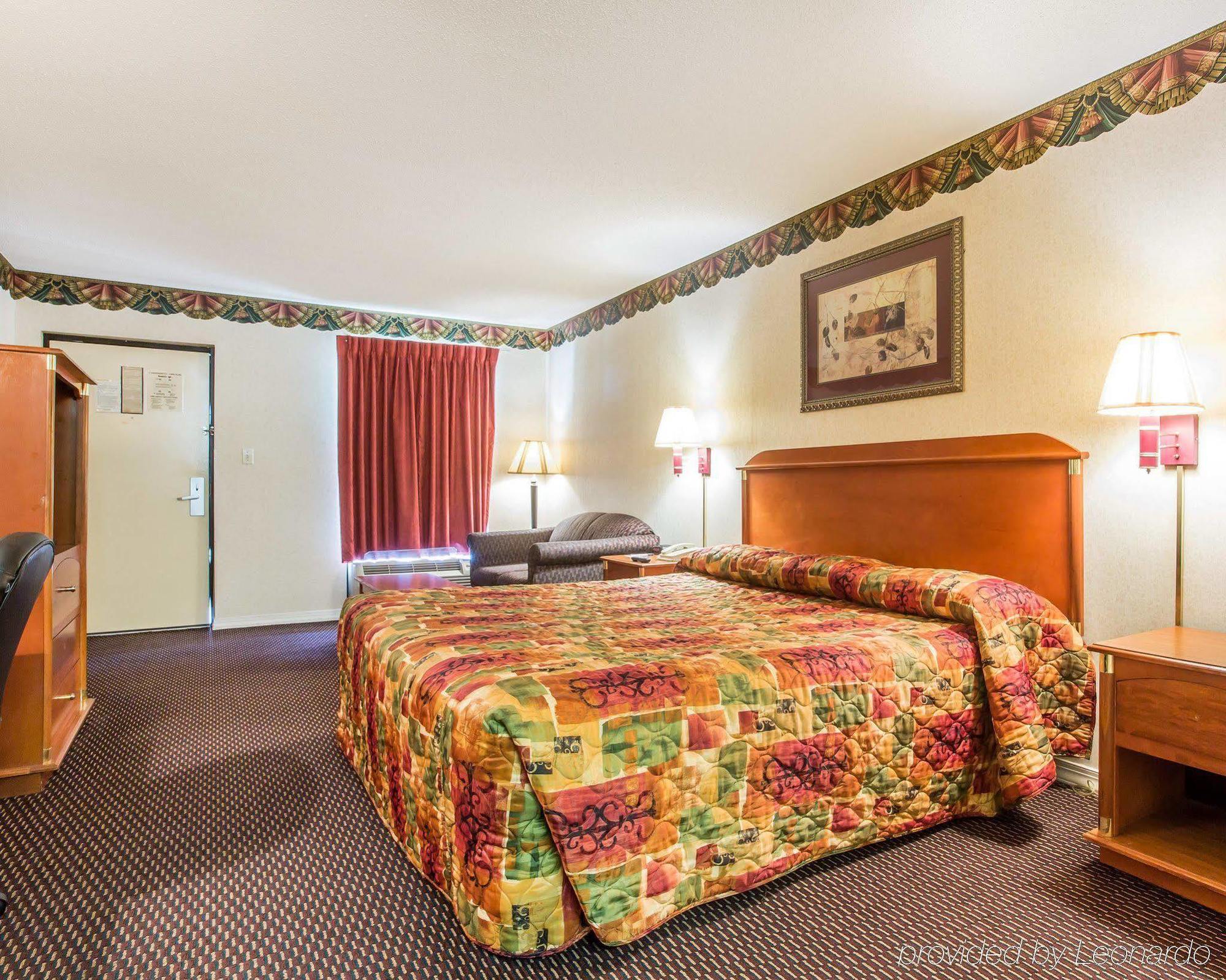 Rodeway Inn Montgomery Exteriér fotografie
